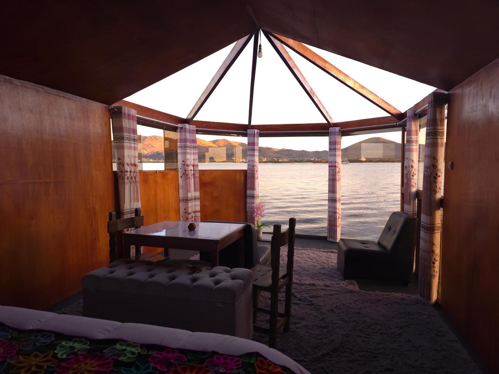 Titicaca Byhours Puno Bilik gambar