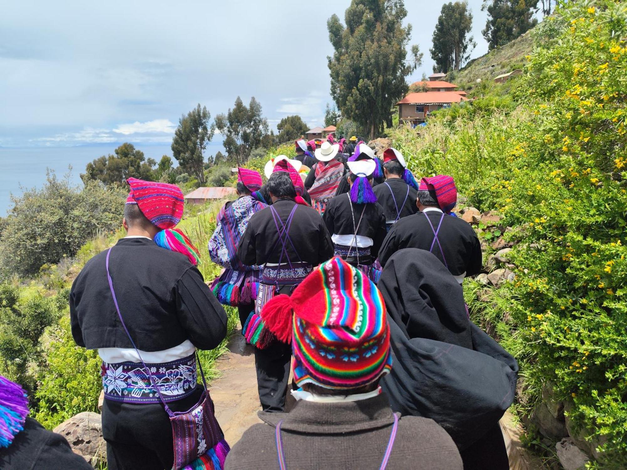 Titicaca Byhours Puno Luaran gambar